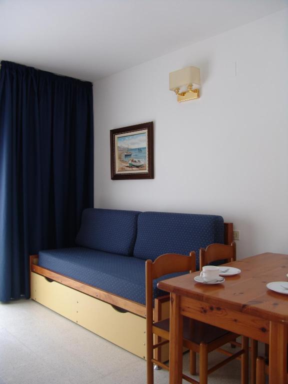 Apartamentos Santi يوريت دي مار الغرفة الصورة